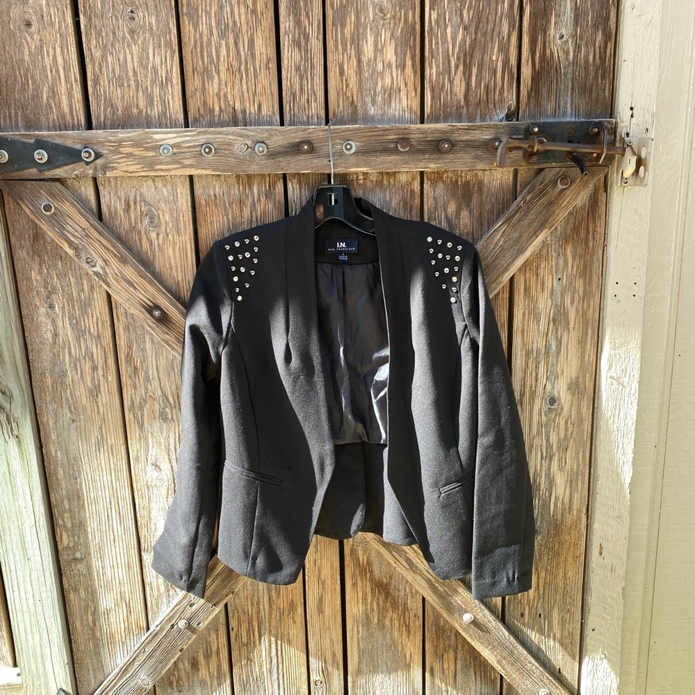 I.N. San Francisco Embellished Shoulder Blazer